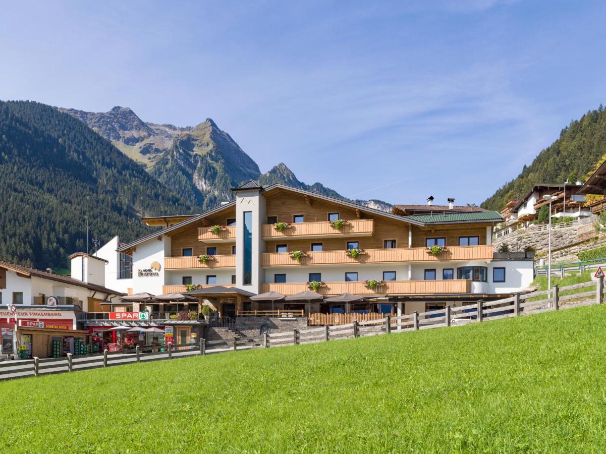 Hotel Panorama Finkenberg Exteriér fotografie